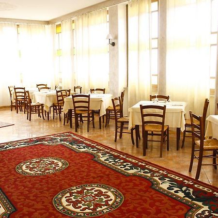 Aquam Albergo Акви Терме Экстерьер фото
